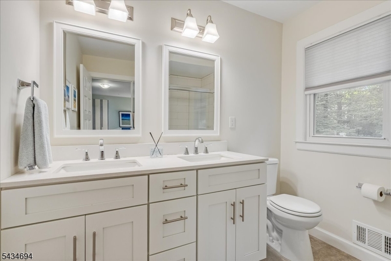 Baltusrol Top - Residential
