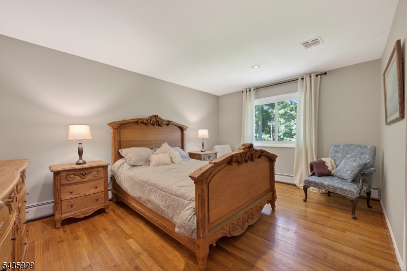 Columbia Manor - Residential