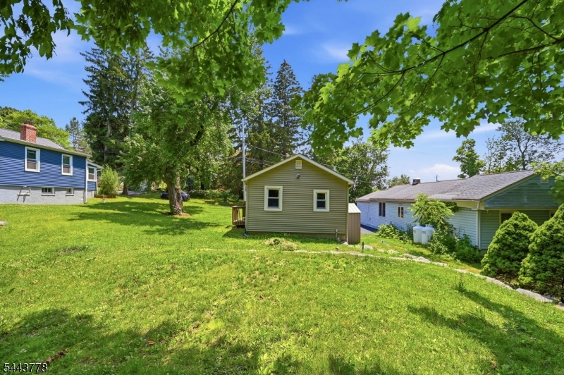 Upper Greenwood Lake - Residential