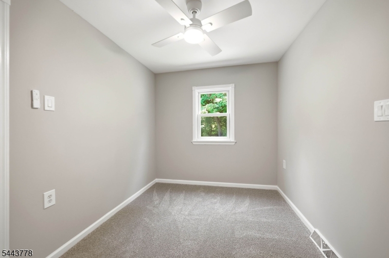 Upper Greenwood Lake - Residential