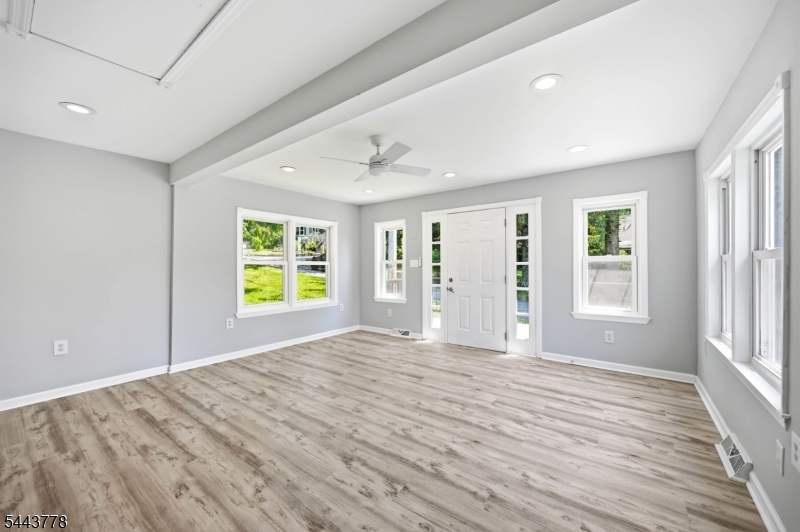 Upper Greenwood Lake - Residential