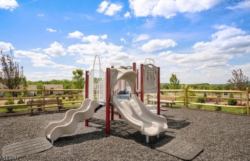 HUNTERDON CREEKSIDE - Residential