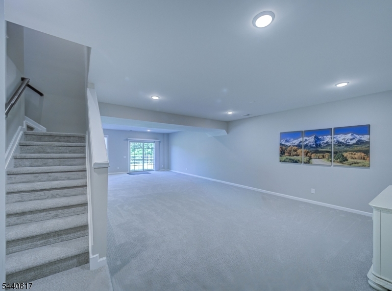 HUNTERDON CREEKSIDE - Residential