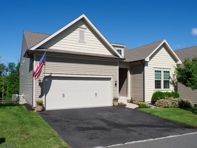 HUNTERDON CREEKSIDE - Residential