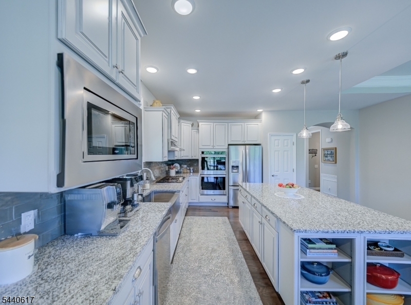 HUNTERDON CREEKSIDE - Residential