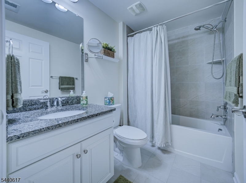 HUNTERDON CREEKSIDE - Residential
