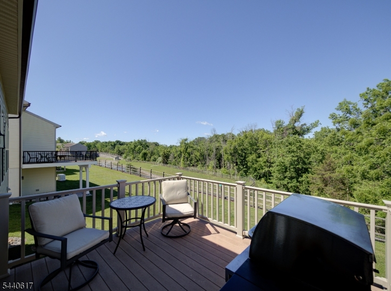 HUNTERDON CREEKSIDE - Residential