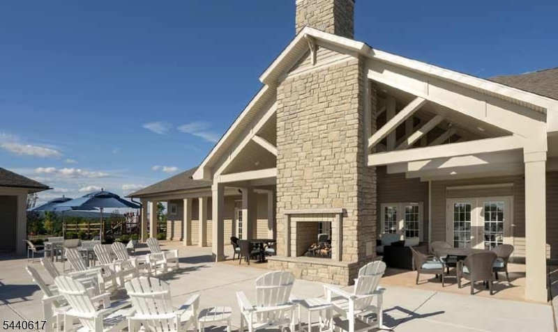 HUNTERDON CREEKSIDE - Residential