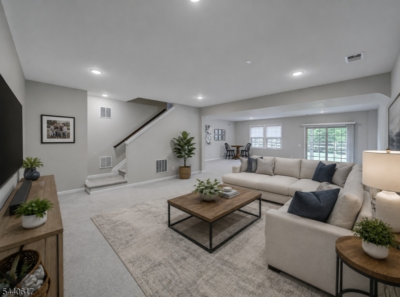 HUNTERDON CREEKSIDE - Residential
