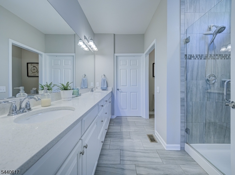 HUNTERDON CREEKSIDE - Residential