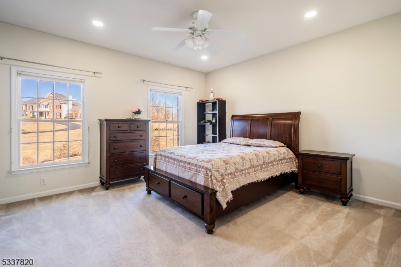 Overlook at Montgomery - Residential