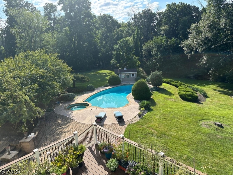 Overlook at Montgomery - Residential