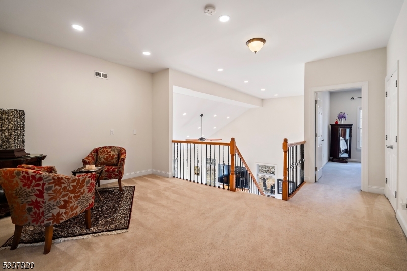 Overlook at Montgomery - Residential