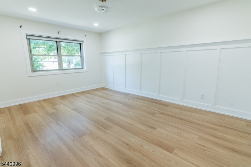 Upper Mountain Gardens - Residential Lease
