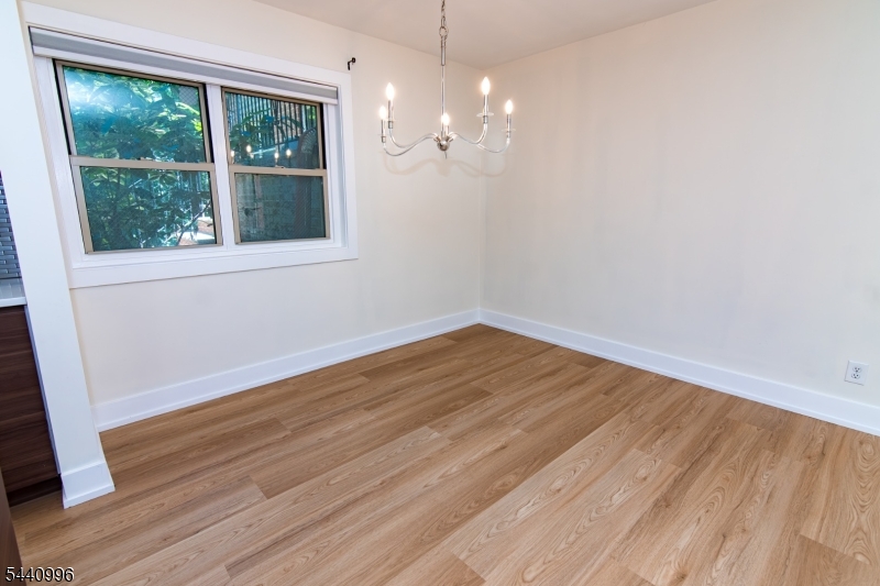 Upper Mountain Gardens - Residential Lease