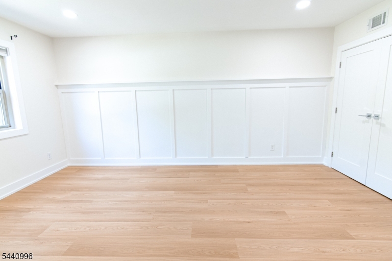 Upper Mountain Gardens - Residential Lease