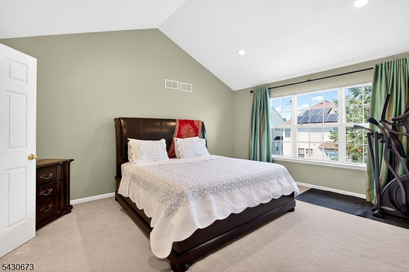 Glen Eyre - Residential