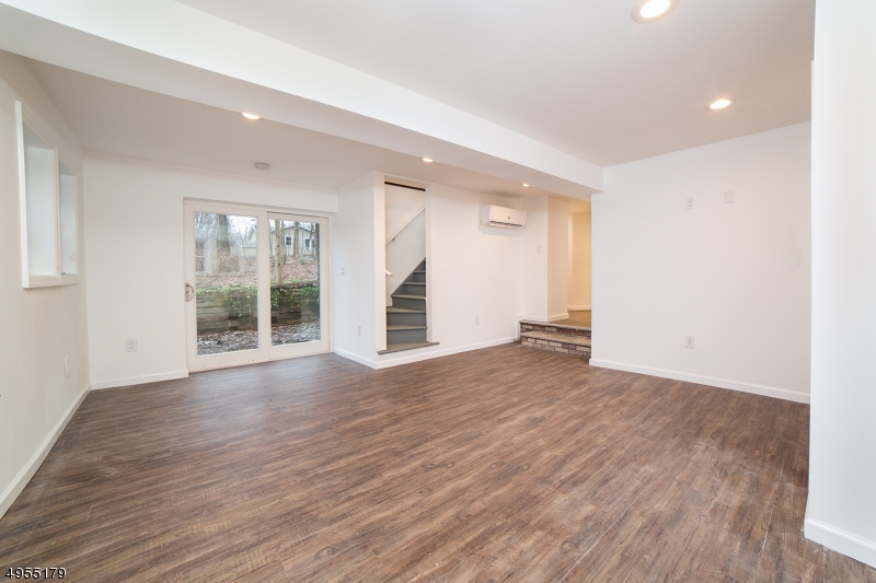 Highland Lakes - Residential