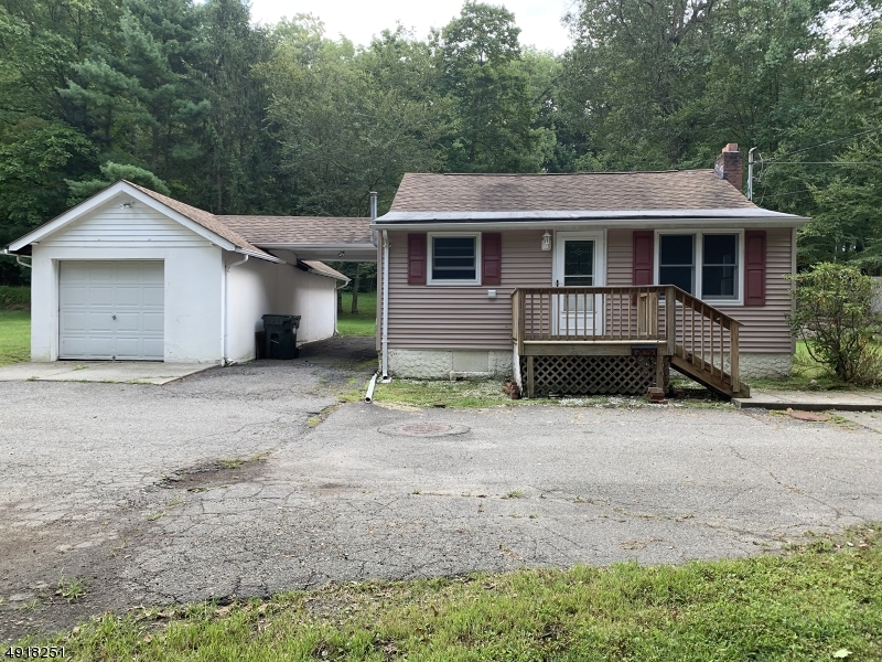 Privacy surrounds this property. Located on a dead end street. Big yard great for entertaining! Sliders off MB to backyard. Great size kitchen with sliders to side yard. Close to Turkey Brook Park with dog parks, tennis courts, baseball fields and more and close to Budd Lake beach and town pool.