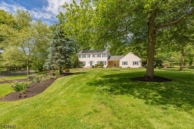 Green Knoll - Residential