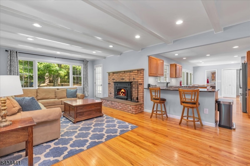 Green Knoll - Residential