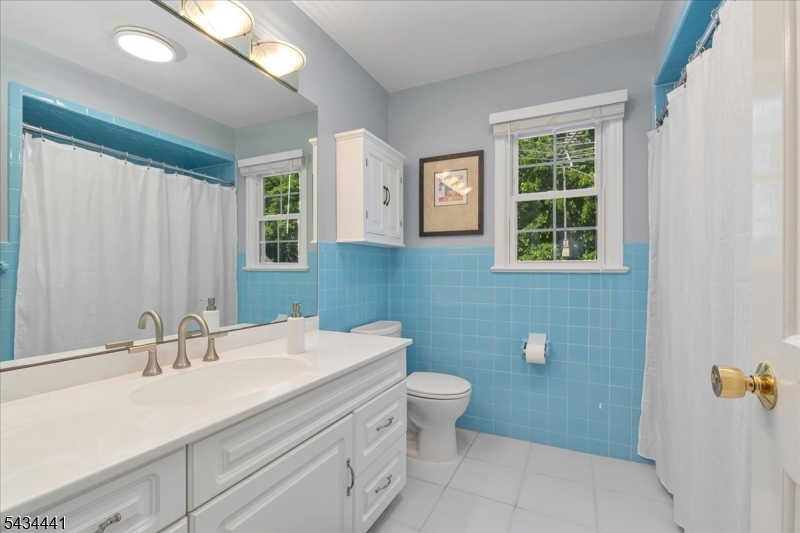 Green Knoll - Residential