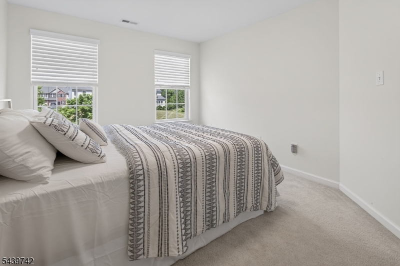 Hamilton Chase - Residential