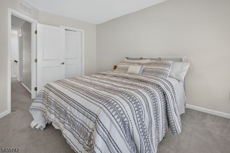 Hamilton Chase - Residential