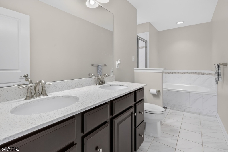 Hamilton Chase - Residential