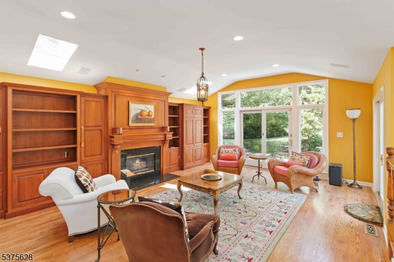 Rolling Hill - Residential