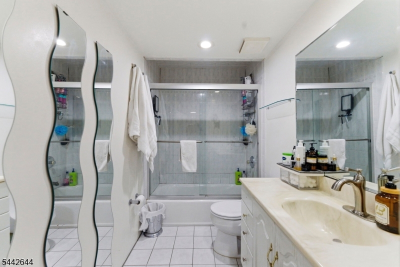 Condominium - Residential