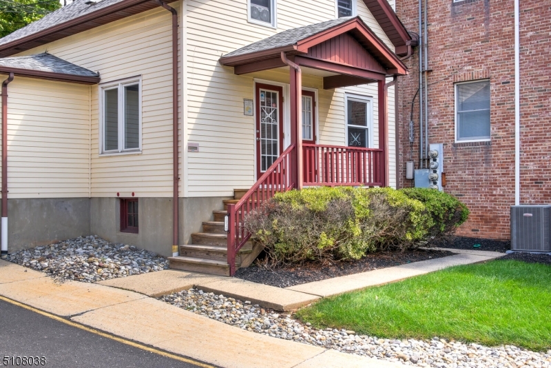 martinsville - Commercial Sale