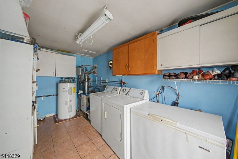 Lake Hiawatha - Residential