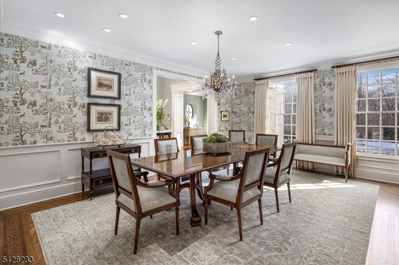 Crownview Lane - Residential