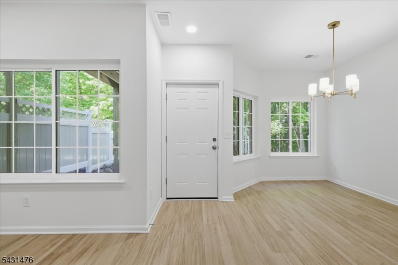 Crestmont Highlands - Residential