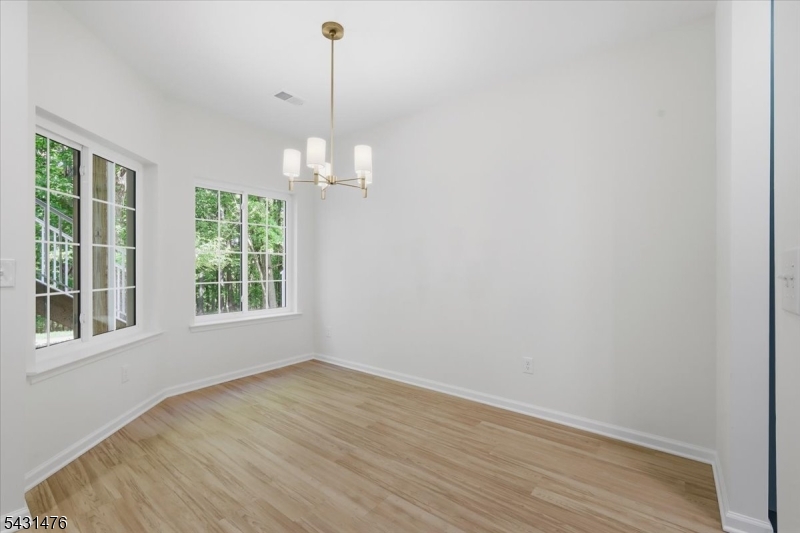 Crestmont Highlands - Residential
