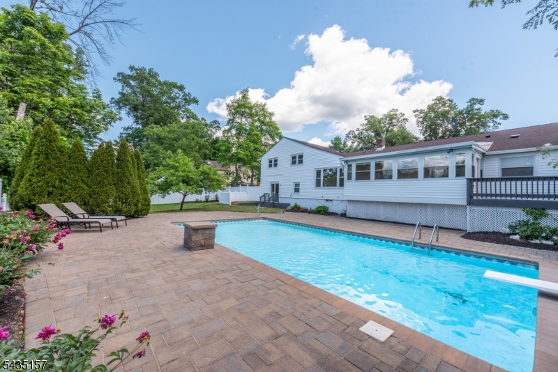 Black Oak - Residential