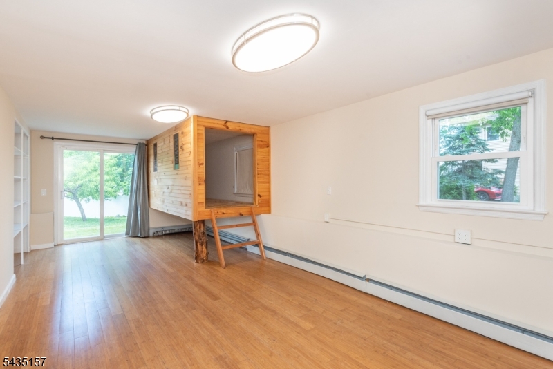 Black Oak - Residential