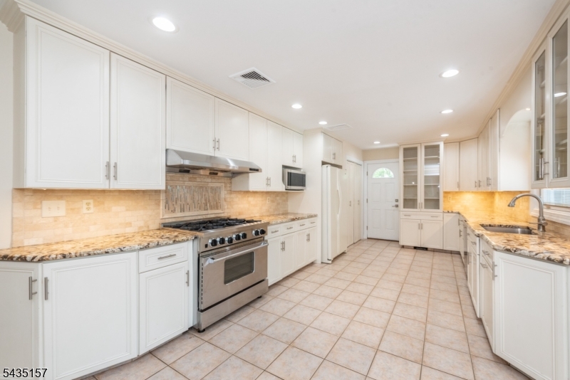 Black Oak - Residential